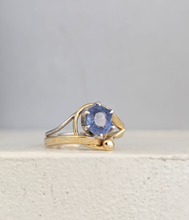 Load image into Gallery viewer, Sri Lankan sapphire in handmade 9ct yellow and white gold setting c1980s
