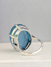 Load image into Gallery viewer, Glowing Aquamarine cabochon in sterling silver
