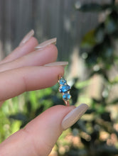 Load image into Gallery viewer, c1930s Australian sapphire trilogy in 9ct rosey yellow gold.
