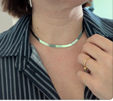 Load image into Gallery viewer, Baroque pearl pendant and vintage Italian sterling silver herringbone 925
