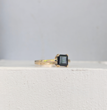 Load image into Gallery viewer, Vintage forest Green tourmaline in 9ct yellow gold setting.

