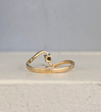 Load image into Gallery viewer, Dainty diamond bypass swirl c1980s 9ct yellow gold
