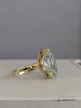 Load image into Gallery viewer, Natural Topaz cocktail ring 9ct
