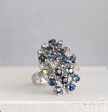 Load image into Gallery viewer, Vintage Australian sapphire spray ring in sterling silver c1970s
