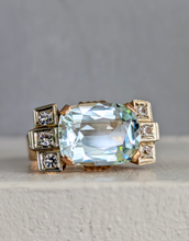 Load image into Gallery viewer, Fabulous 1940s aquamarine tank cocktail ring in 14ct Yellow, white &amp; rose gold.
