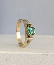 Load image into Gallery viewer, Jungle Green Tourmaline Star ✨ 9ct yellow gold
