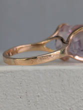 Load image into Gallery viewer, Vintage Russian lavender kunzite ring in rose gold 14ct
