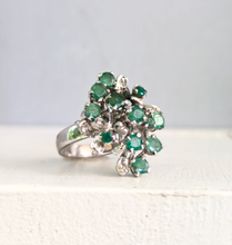 Load image into Gallery viewer, Vintage c1970s emerald cluster ring in silver
