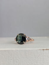 Load image into Gallery viewer, Art Deco parti sapphire 9ct gold

