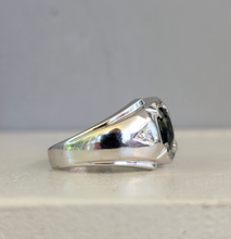 Load image into Gallery viewer, Parti sapphire signet with diamonds in 10ct white gold
