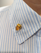 Load image into Gallery viewer, Authentic Andrew Grima 'Rock Revival' c1970 Citrine Crystal and 18ct Yellow Gold Stick Pin.
