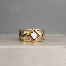 Load image into Gallery viewer, The Monolith zircon
