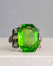 Load image into Gallery viewer, Neon Green Glass Bow ring in sterling silver c1930s
