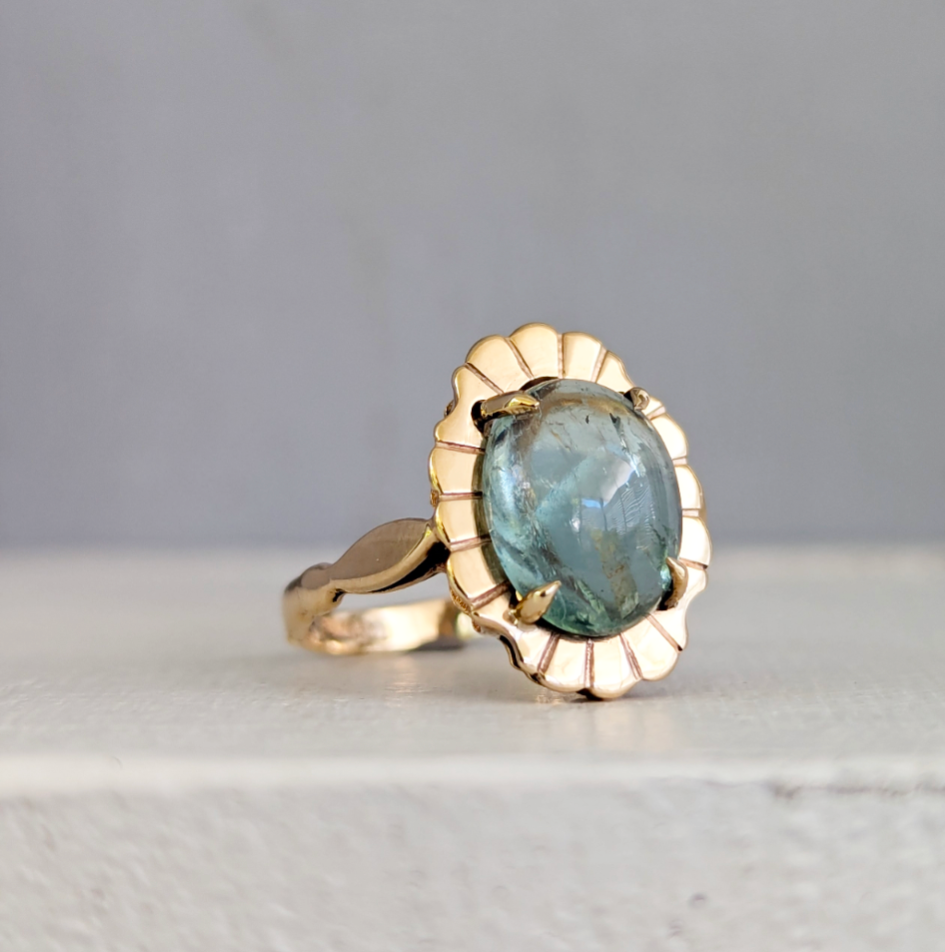 Aquamarine 'Lotus' droplet on 9ct yellow gold leaf ring c1970s