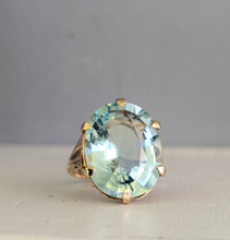 Load image into Gallery viewer, Vintage aquamarine ring c1960s Birmigham in yellow gold
