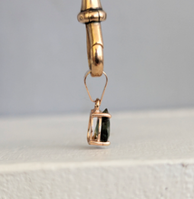 Load image into Gallery viewer, Green Pear sapphire in 9ct yellow gold pendant
