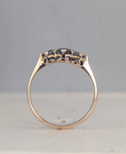 Load image into Gallery viewer, c1930s Australian sapphire trilogy in 9ct rosey yellow gold.
