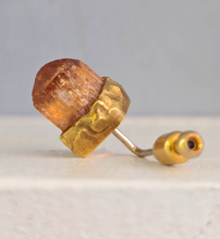 Load image into Gallery viewer, Authentic Andrew Grima 'Rock Revival' c1970 Citrine Crystal and 18ct Yellow Gold Stick Pin.
