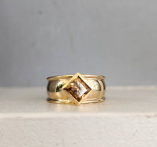 Load image into Gallery viewer, The Monolith zircon
