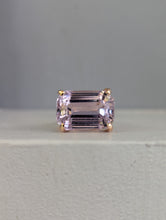 Load image into Gallery viewer, Vintage Russian lavender kunzite ring in rose gold 14ct
