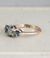 Load image into Gallery viewer, c1930s Australian sapphire trilogy in 9ct rosey yellow gold.
