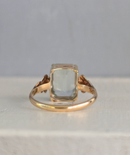 Load image into Gallery viewer, Seashell aquamarine in 9ct Art deco Australian made ring by Lustre
