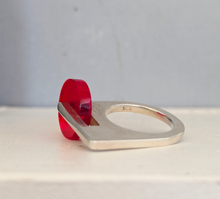 Load image into Gallery viewer, 1980s cherry lucite sterling silver ring by Tego
