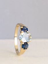 Load image into Gallery viewer, Tranquil vintage trilogy ring in 9ct yellow gold
