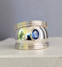 Load image into Gallery viewer, Vintage silver cuff ring with natural sapphire
