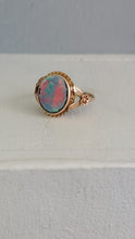 Load image into Gallery viewer, Australian Opal doublet c1930s rosey 9ct gold ring
