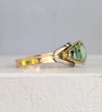 Load image into Gallery viewer, Luminous natural green tourmaline in 18ct yellow and white gold
