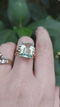 Load and play video in Gallery viewer, Breathtaking c1940s Aquamarine ring 14ct yellow gold
