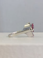 Load image into Gallery viewer, Vintage Australian Ruby and spinel spray ring set in sterling silver
