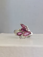 Load image into Gallery viewer, Vintage Australian Ruby and spinel spray ring set in sterling silver
