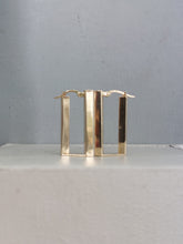 Load image into Gallery viewer, Italian Unoarerre Rectangular hoops 9ct gold
