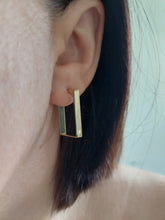 Load image into Gallery viewer, Italian Unoarerre Rectangular hoops 9ct gold
