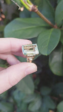 Load and play video in Gallery viewer, Breathtaking c1940s Aquamarine ring 14ct yellow gold
