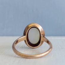 Load image into Gallery viewer, Victorian agate set in 9ct rose gold
